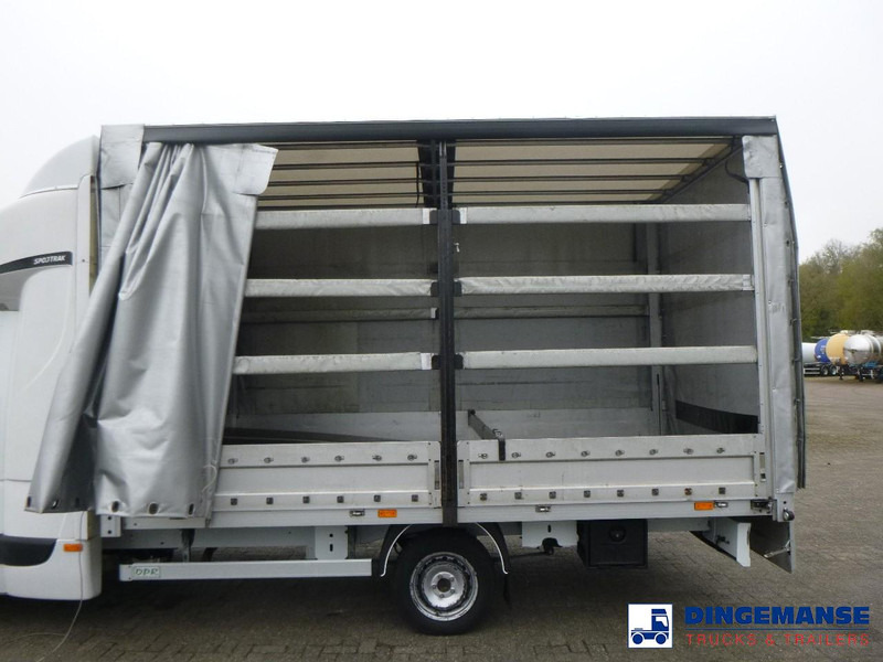 Renault Master 170 dci 4x2 curtain side van - Box van: picture 5 Renault Master 170 dci 4x2 curtain side van - Box van: picture 5