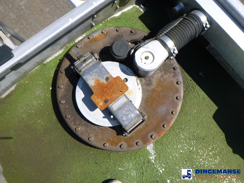 Tank truck Renault Premium 270 dxi 4x2 fuel tank 13.7 m3 / 4 comp: picture 18