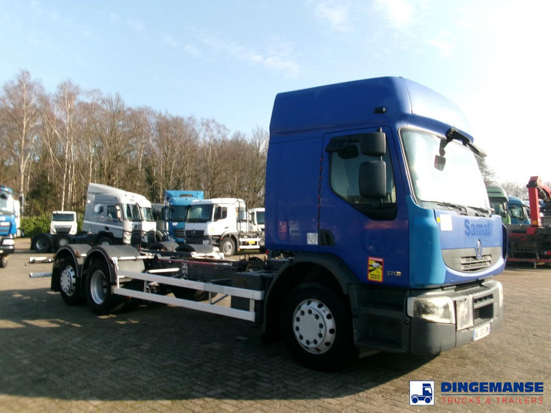 Renault Premium 370 6x2 chassis - Cab chassis truck: picture 2 Renault Premium 370 6x2 chassis - Cab chassis truck: picture 2