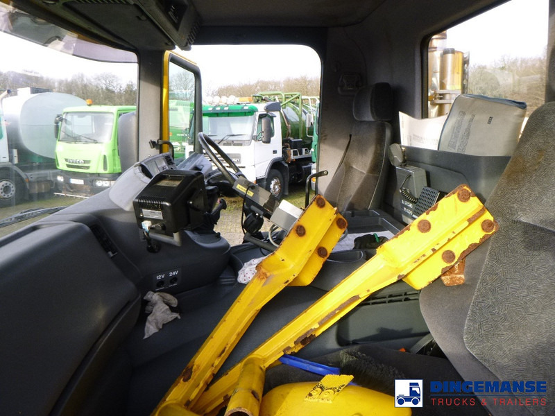 Scania P114-340 CB 6X6 RHD gritter / snow plough leasing Scania P114-340 CB 6X6 RHD gritter / snow plough: picture 20
