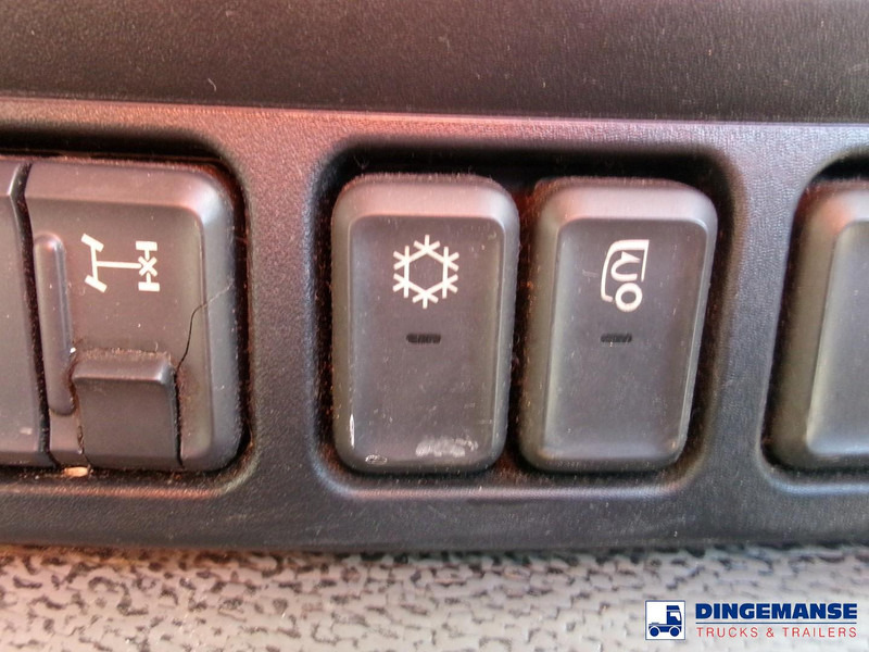 Tractor unit DAF CF 460 6X2 RHD Euro 6 + Hydraulics: picture 19 Tractor unit DAF CF 460 6X2 RHD Euro 6 + Hydraulics: picture 19