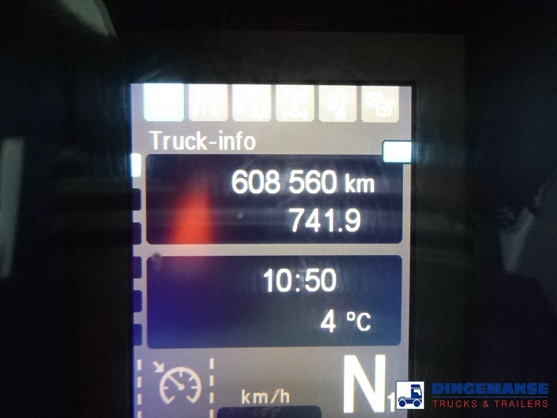 Tractor unit Mercedes-Benz Actros 1843 4x2 Euro 6 + PTO + ADR: picture 17