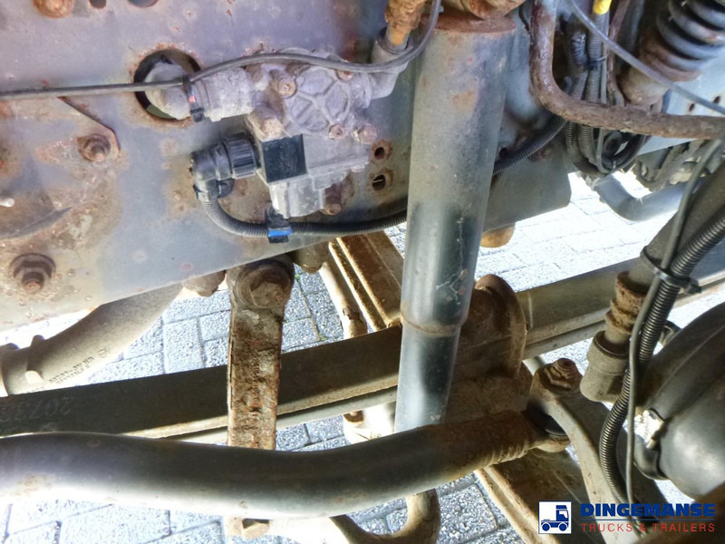 Volvo FE 300 6X4 Whale vacuum tank 10.2 m3 - Vacuum truck: picture 5 Volvo FE 300 6X4 Whale vacuum tank 10.2 m3 - Vacuum truck: picture 5