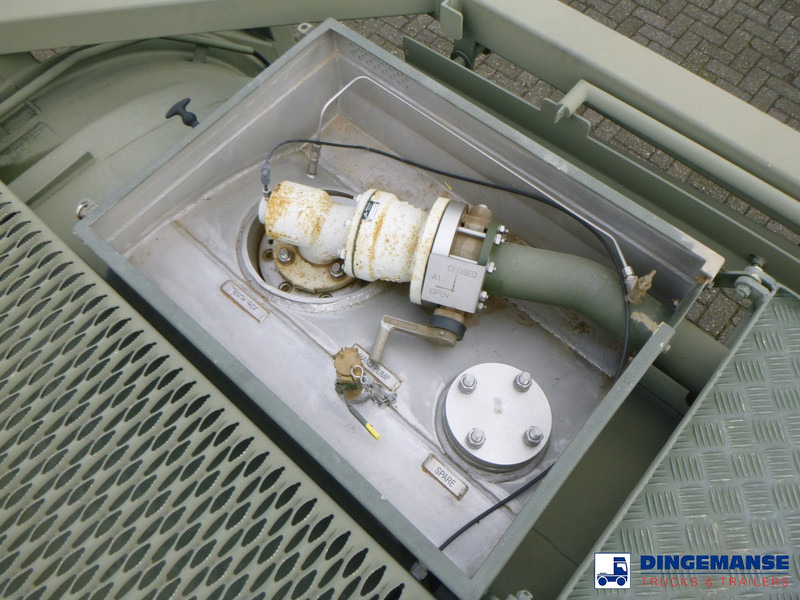 Storage tank WEW (Westerwälder Eisenwerk) Fuel (kerosene, diesel) tank container 20 ft. inox 10 m3 / 1 comp + pump: picture 17