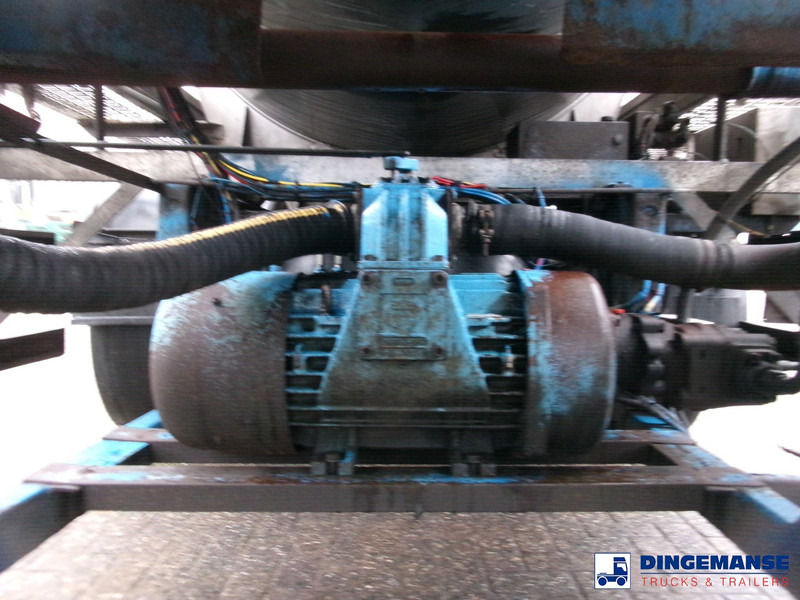 Tank semi-trailer WHALE Vacuum tank inox 30 m3 / 1 comp + pump: picture 8