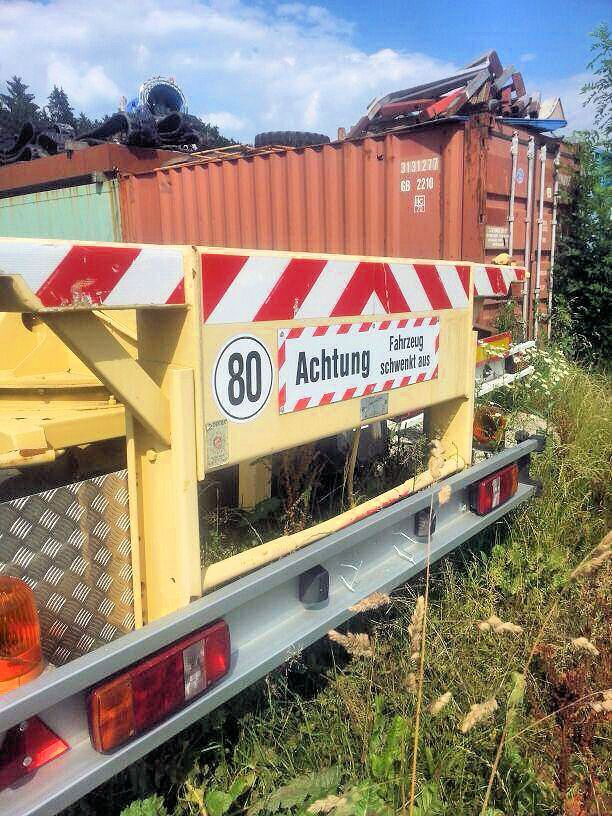 Goldhofer 3-Achs SPZ-DL3-38/80 Spezial 20,5meter + 3xLenk - Dropside/ Flatbed semi-trailer: picture 2 Goldhofer 3-Achs SPZ-DL3-38/80 Spezial 20,5meter + 3xLenk - Dropside/ Flatbed semi-trailer: picture 2