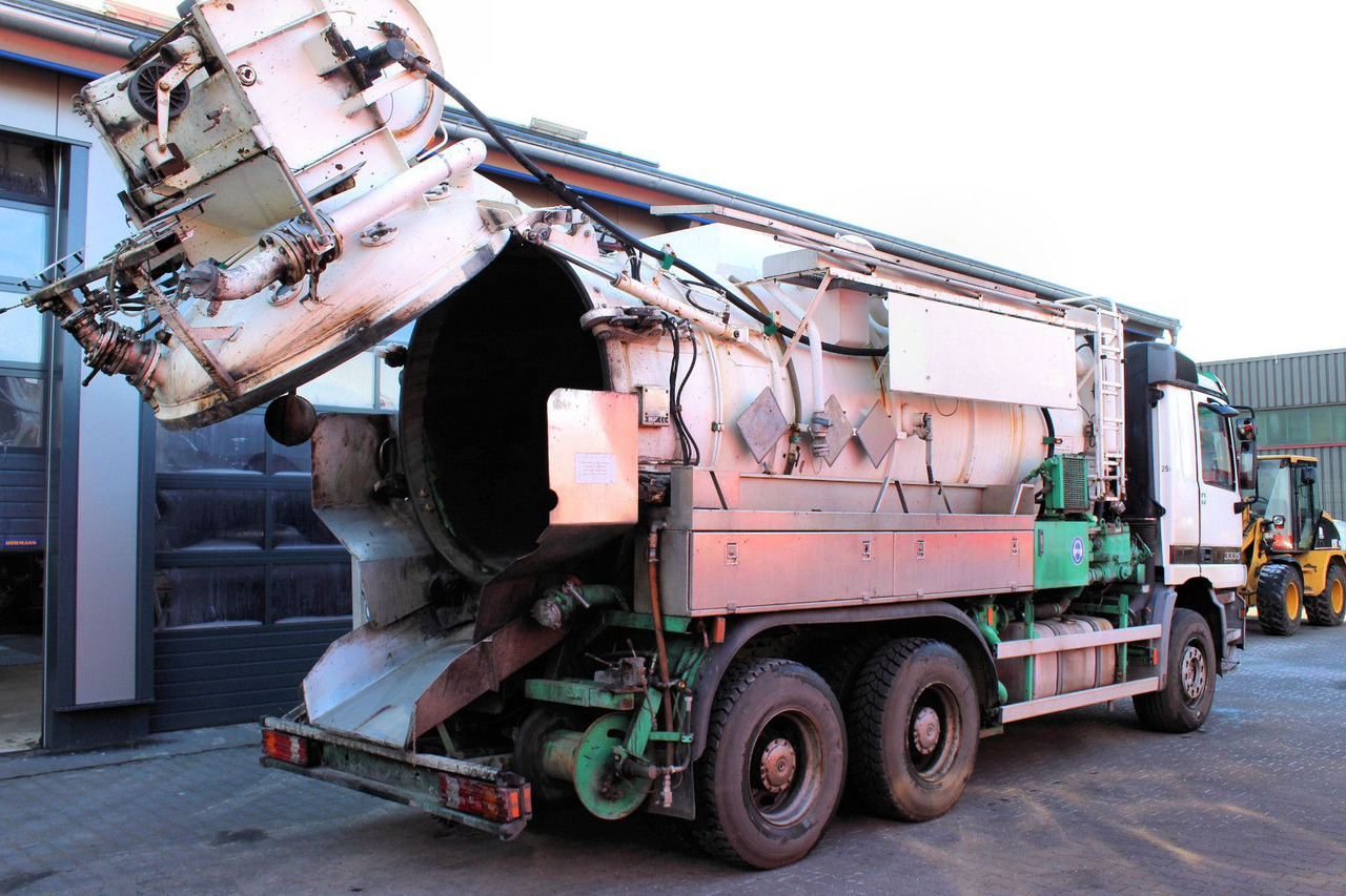 Mercedes-Benz Actros 3335 6x4 Kroll 13m³ HD-Kombi ADR/GGVS V2A - Vacuum truck: picture 3 Mercedes-Benz Actros 3335 6x4 Kroll 13m³ HD-Kombi ADR/GGVS V2A - Vacuum truck: picture 3