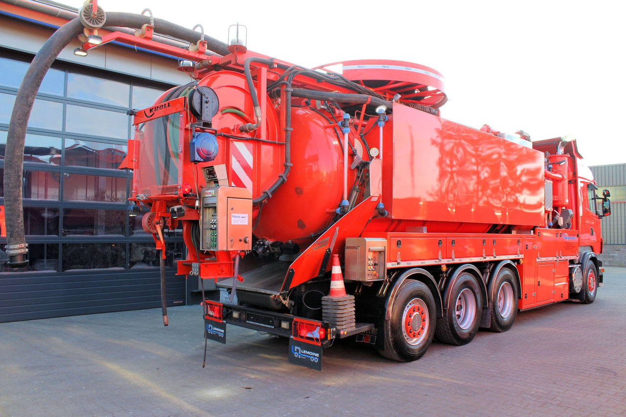 Vacuum truck Scania R560 V8 8x4 Kroll 20m³ WRG 2x HD-Pumpe 620 Liter: picture 7