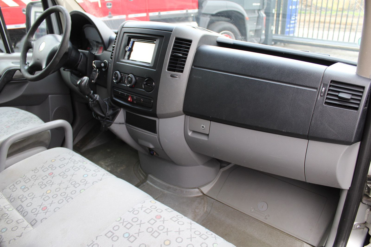 Panel van Volkswagen Crafter 2.5 TDI Kasten 3,5 t + AHK, Klima,: picture 10