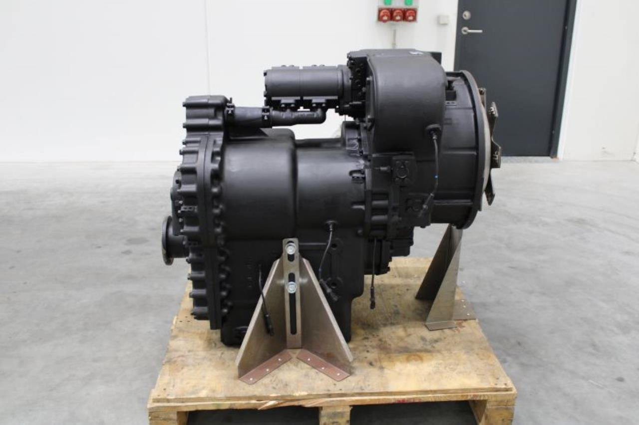 Dana 340TE17313-40 - Transmission for Material handling equipment: picture 1 Dana 340TE17313-40 - Transmission for Material handling equipment: picture 1