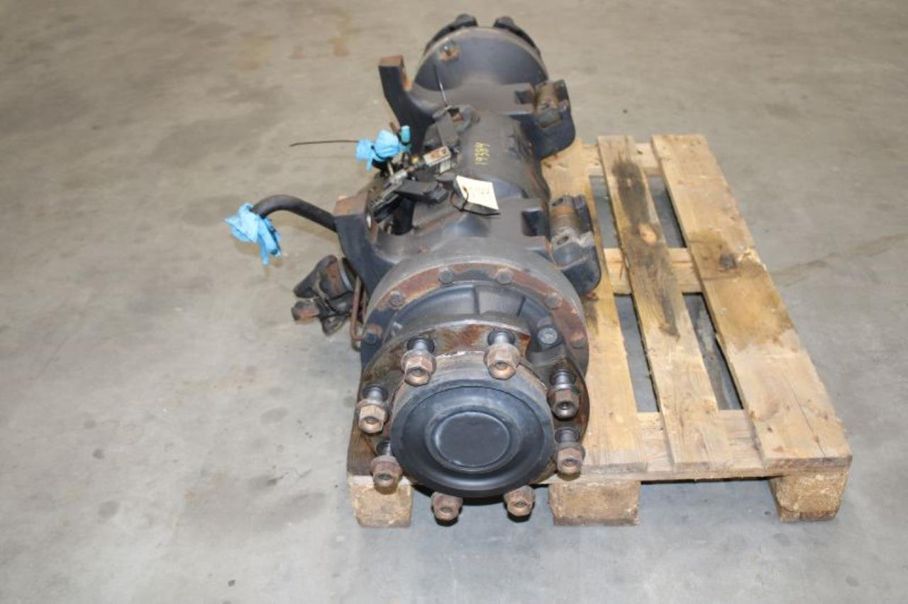 Hyster - Axle and parts for Material handling equipment: picture 3 Hyster - Axle and parts for Material handling equipment: picture 3