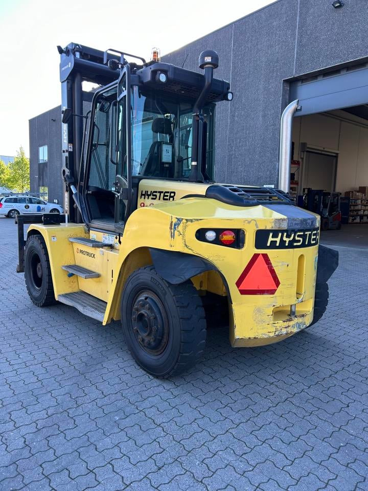 Hyster H9.00XM-6 - Diesel forklift: picture 4 Hyster H9.00XM-6 - Diesel forklift: picture 4
