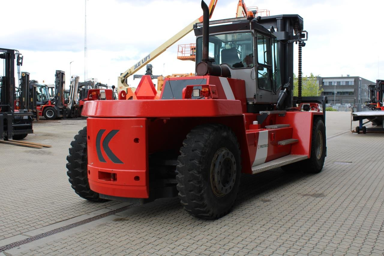 Kalmar DCD220-12LB - Diesel forklift: picture 3 Kalmar DCD220-12LB - Diesel forklift: picture 3