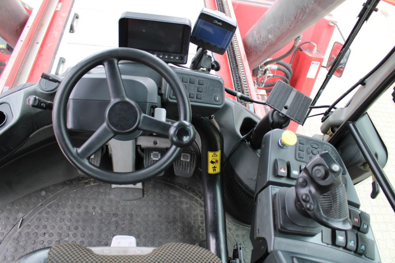 Kalmar DRG450-65C5XS - Reach stacker: picture 4 Kalmar DRG450-65C5XS - Reach stacker: picture 4