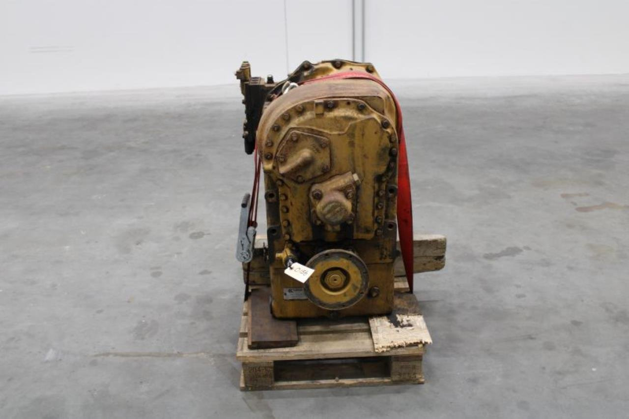 Kalmar R32822-630 - Transmission for Material handling equipment: picture 3 Kalmar R32822-630 - Transmission for Material handling equipment: picture 3
