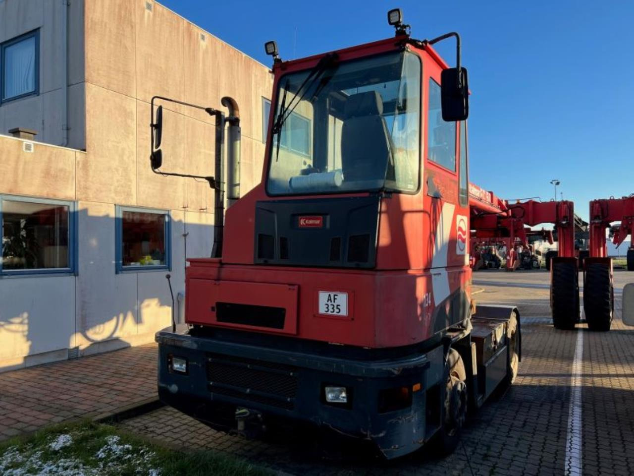 Kalmar TT618 - Terminal tractor: picture 1 Kalmar TT618 - Terminal tractor: picture 1