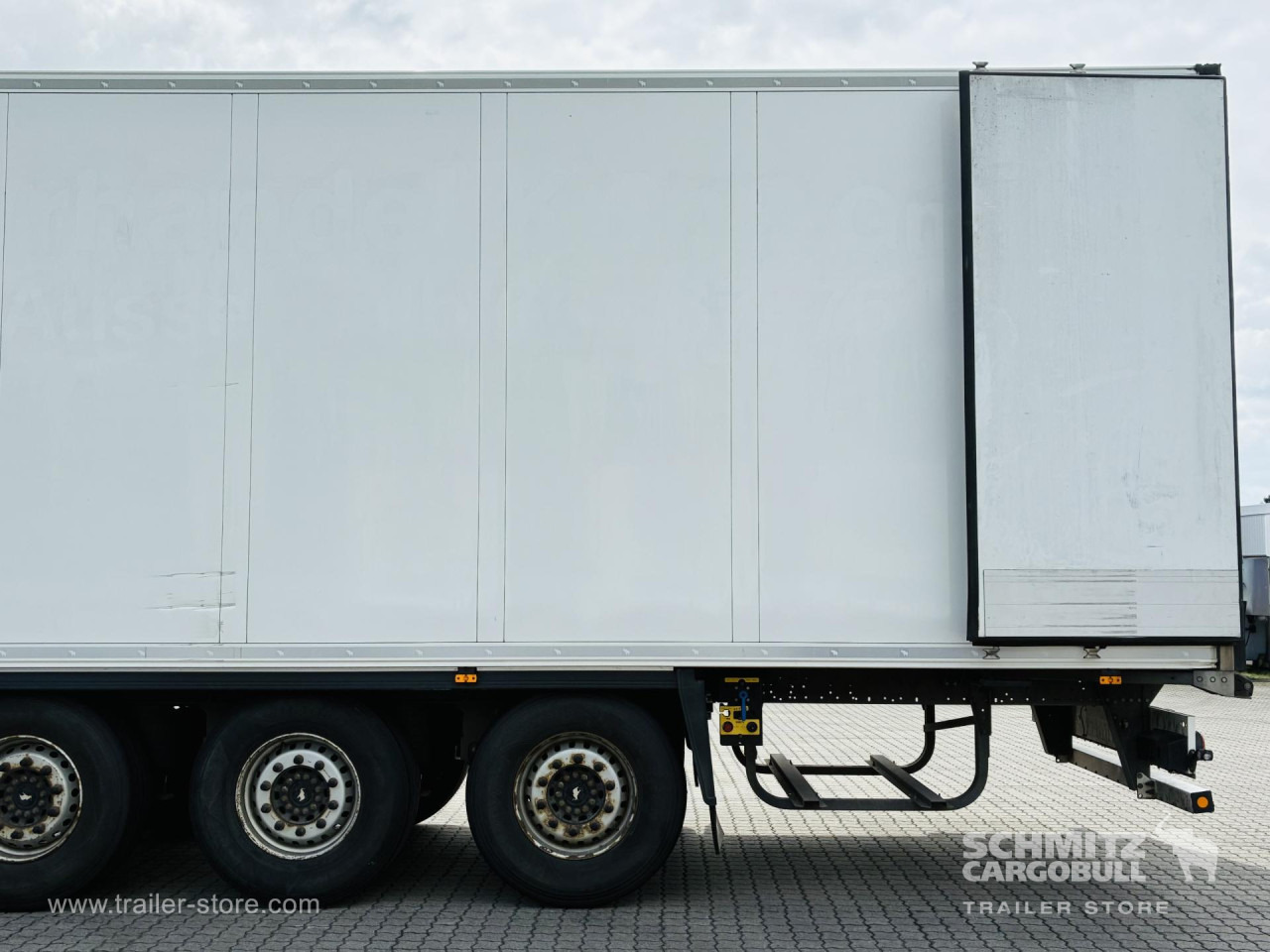 SCHMITZ Auflieger Tiefkühler Standard Double deck - Isothermal semi-trailer: picture 5 SCHMITZ Auflieger Tiefkühler Standard Double deck - Isothermal semi-trailer: picture 5