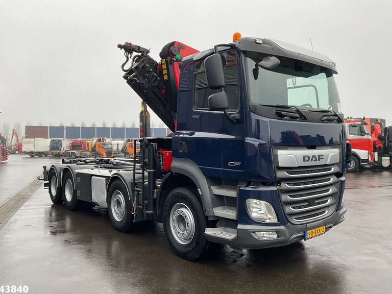 DAF FAD CF 530 8x4 Euro 6 Palfinger 33 Tonmeter laadkraan - Hook lift truck, Crane truck: picture 3 DAF FAD CF 530 8x4 Euro 6 Palfinger 33 Tonmeter laadkraan - Hook lift truck, Crane truck: picture 3