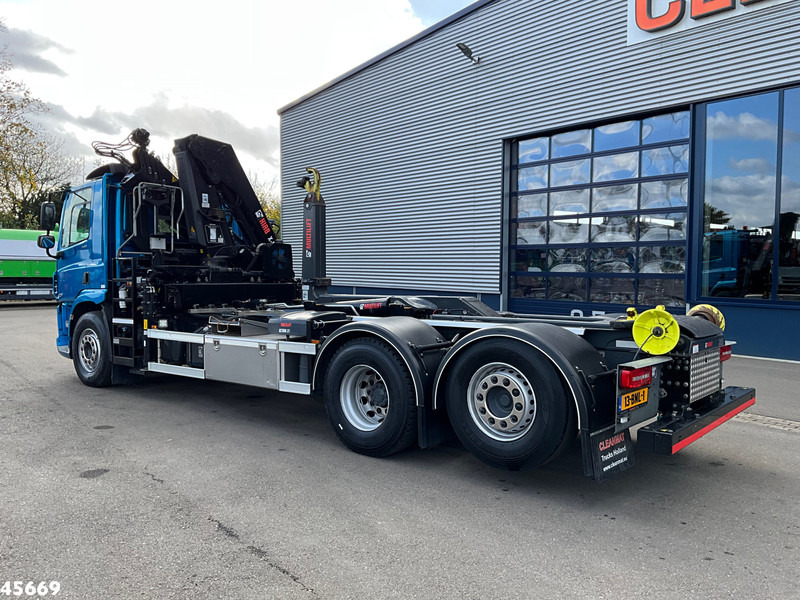 DAF FAN CF 340 Euro 6 Hiab 22 Tonmeter laadkraan Just 136.360 km! - Hook lift truck: picture 4 DAF FAN CF 340 Euro 6 Hiab 22 Tonmeter laadkraan Just 136.360 km! - Hook lift truck: picture 4
