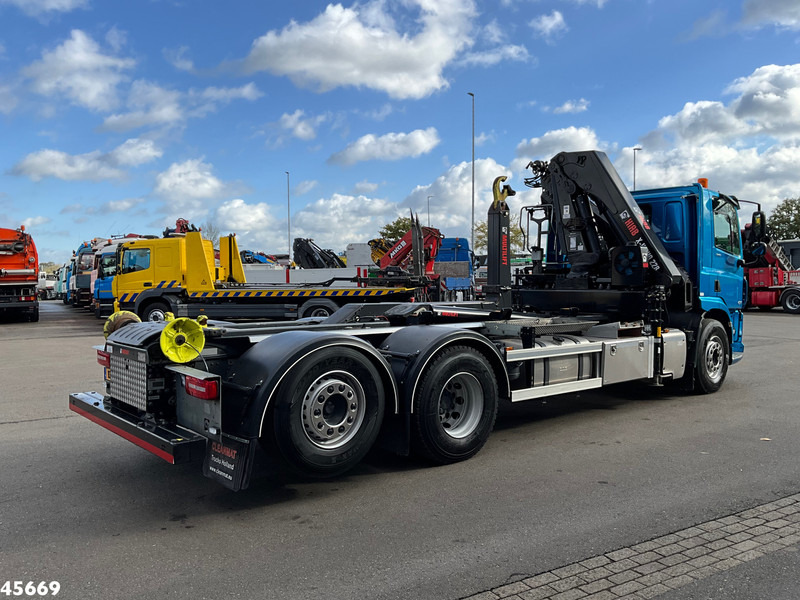 DAF FAN CF 340 Euro 6 Hiab 22 Tonmeter laadkraan Just 136.360 km! - Hook lift truck: picture 5 DAF FAN CF 340 Euro 6 Hiab 22 Tonmeter laadkraan Just 136.360 km! - Hook lift truck: picture 5