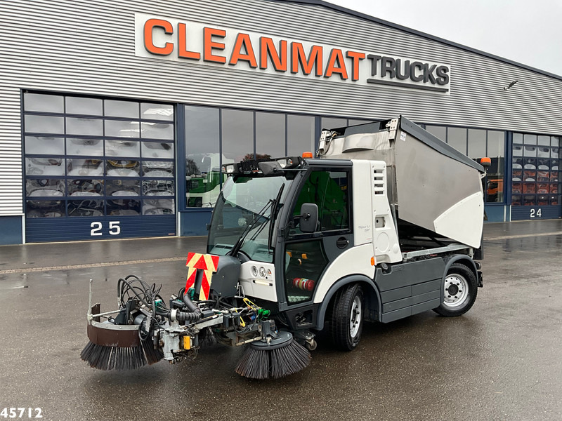 Hako CityMaster 2200 Euro 6 Just 19.762 km! - Road sweeper: picture 1 Hako CityMaster 2200 Euro 6 Just 19.762 km! - Road sweeper: picture 1