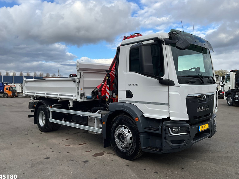 MAN TGM 18.320 Euro 6 Fassi 13 Tonmeter laadkraan NEW AND UNUSED! - Tipper: picture 4 MAN TGM 18.320 Euro 6 Fassi 13 Tonmeter laadkraan NEW AND UNUSED! - Tipper: picture 4