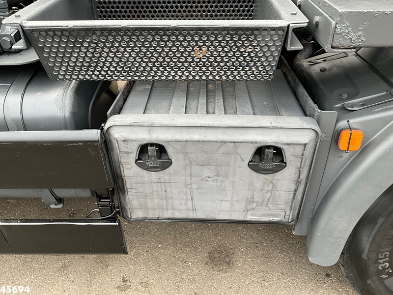 Hook lift truck MAN TGS 26.440 6x4 ZF Intarder Manual 26 Ton haakarmsysteem: picture 8 Hook lift truck MAN TGS 26.440 6x4 ZF Intarder Manual 26 Ton haakarmsysteem: picture 8