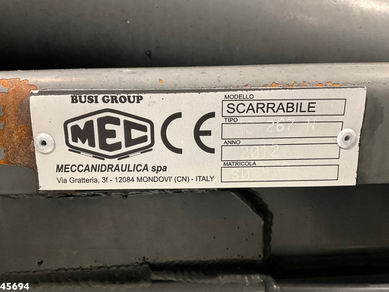 Hook lift truck MAN TGS 26.440 6x4 ZF Intarder Manual 26 Ton haakarmsysteem: picture 17 Hook lift truck MAN TGS 26.440 6x4 ZF Intarder Manual 26 Ton haakarmsysteem: picture 17