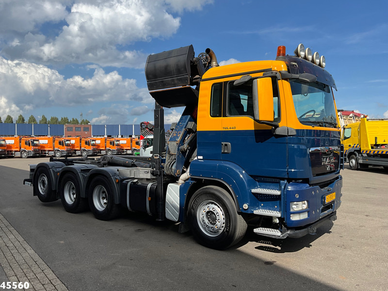 MAN TGS 35.440 8x4 HMF 16 Tonmeter Z-kraan - Hook lift truck, Crane truck: picture 5 MAN TGS 35.440 8x4 HMF 16 Tonmeter Z-kraan - Hook lift truck, Crane truck: picture 5