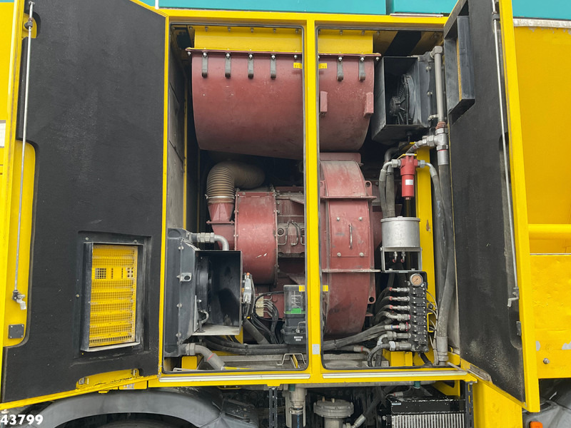 Vacuum truck MAN TGS 35.480 10x4 RSP Tridem Saugbagger 10m³: picture 18