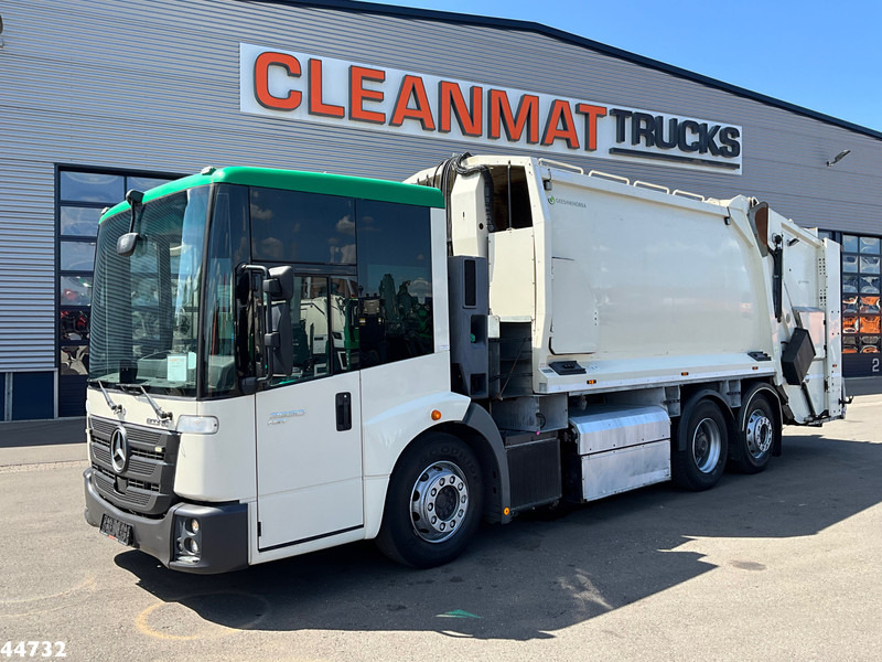 Mercedes-Benz Econic 2630 Euro 6 CNG Norba MF 300 18m³ 2 compartimenten just 137.620 km! - Garbage truck: picture 3 Mercedes-Benz Econic 2630 Euro 6 CNG Norba MF 300 18m³ 2 compartimenten just 137.620 km! - Garbage truck: picture 3