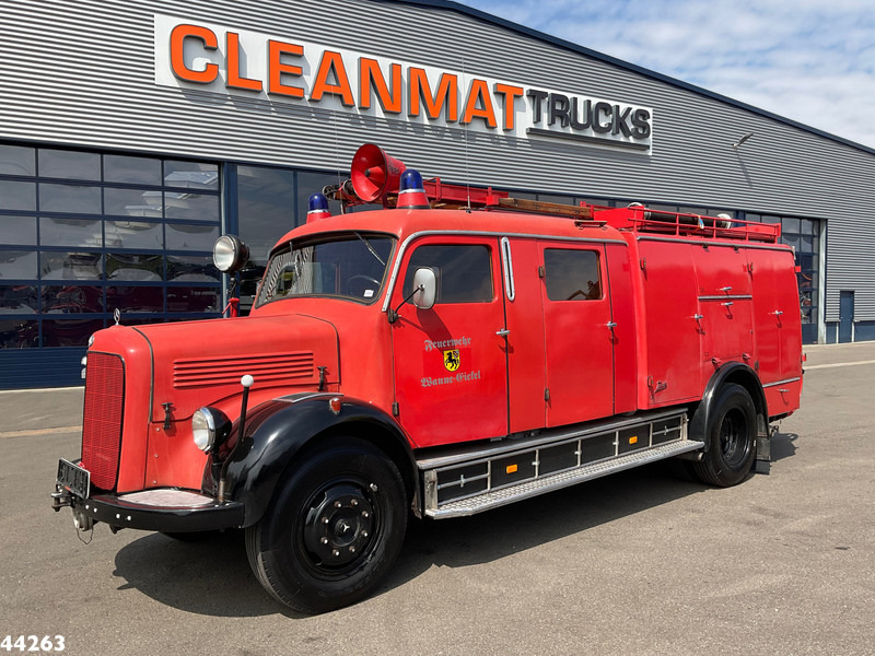 Mercedes-Benz LF 311 Oldtimer Feuerwehrfahrzeug Just 35.940 km! - Fire truck: picture 1 Mercedes-Benz LF 311 Oldtimer Feuerwehrfahrzeug Just 35.940 km! - Fire truck: picture 1