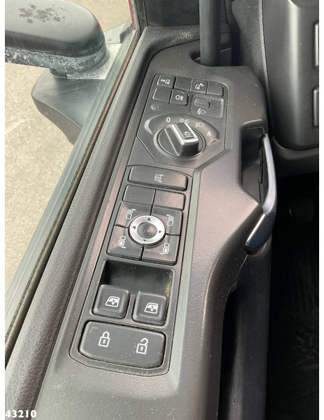 Tipper Scania P 410 8x4 Kipper: picture 11