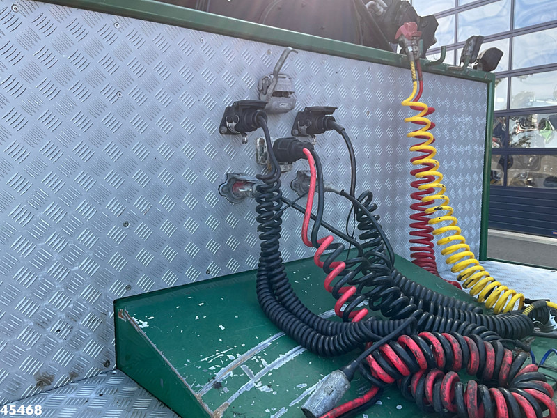 Scania R 490 8x4 Euro 6 Effer 140 Tonmeter laadkraan + Fly-Jib Just 283.508 km leasing Scania R 490 8x4 Euro 6 Effer 140 Tonmeter laadkraan + Fly-Jib Just 283.508 km: picture 16 Scania R 490 8x4 Euro 6 Effer 140 Tonmeter laadkraan + Fly-Jib Just 283.508 km leasing Scania R 490 8x4 Euro 6 Effer 140 Tonmeter laadkraan + Fly-Jib Just 283.508 km: picture 16