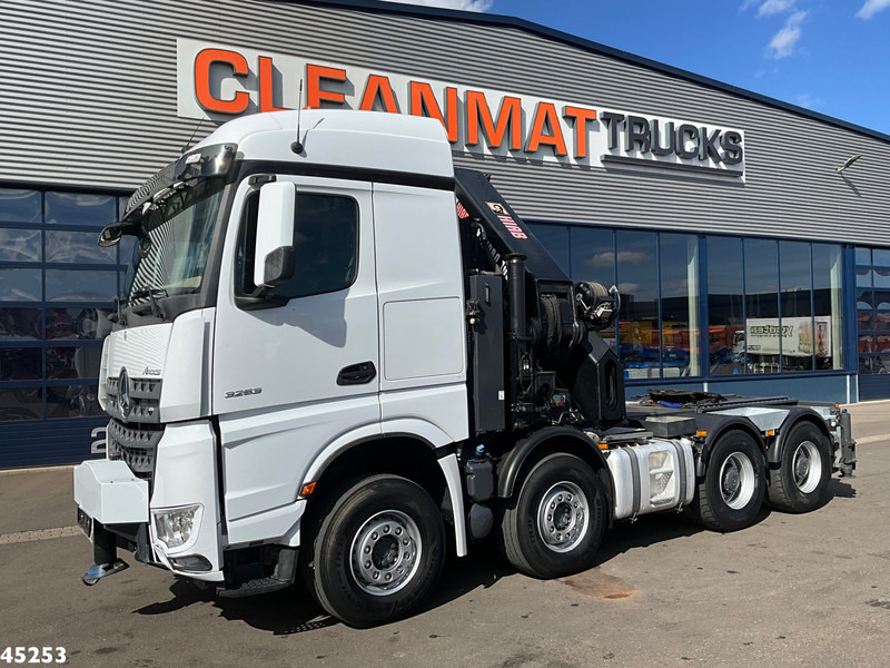 Mercedes-Benz Arocs 3253 8x4 Hiab 105 Tonmeter laadkraan - Tractor unit: picture 3 Mercedes-Benz Arocs 3253 8x4 Hiab 105 Tonmeter laadkraan - Tractor unit: picture 3