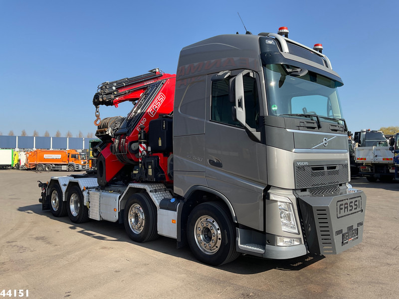Volvo FH 540 Fassi 165 Tonmeter laadkraan + Fly-Jib Just 104.869 km! - Tractor unit: picture 5 Volvo FH 540 Fassi 165 Tonmeter laadkraan + Fly-Jib Just 104.869 km! - Tractor unit: picture 5