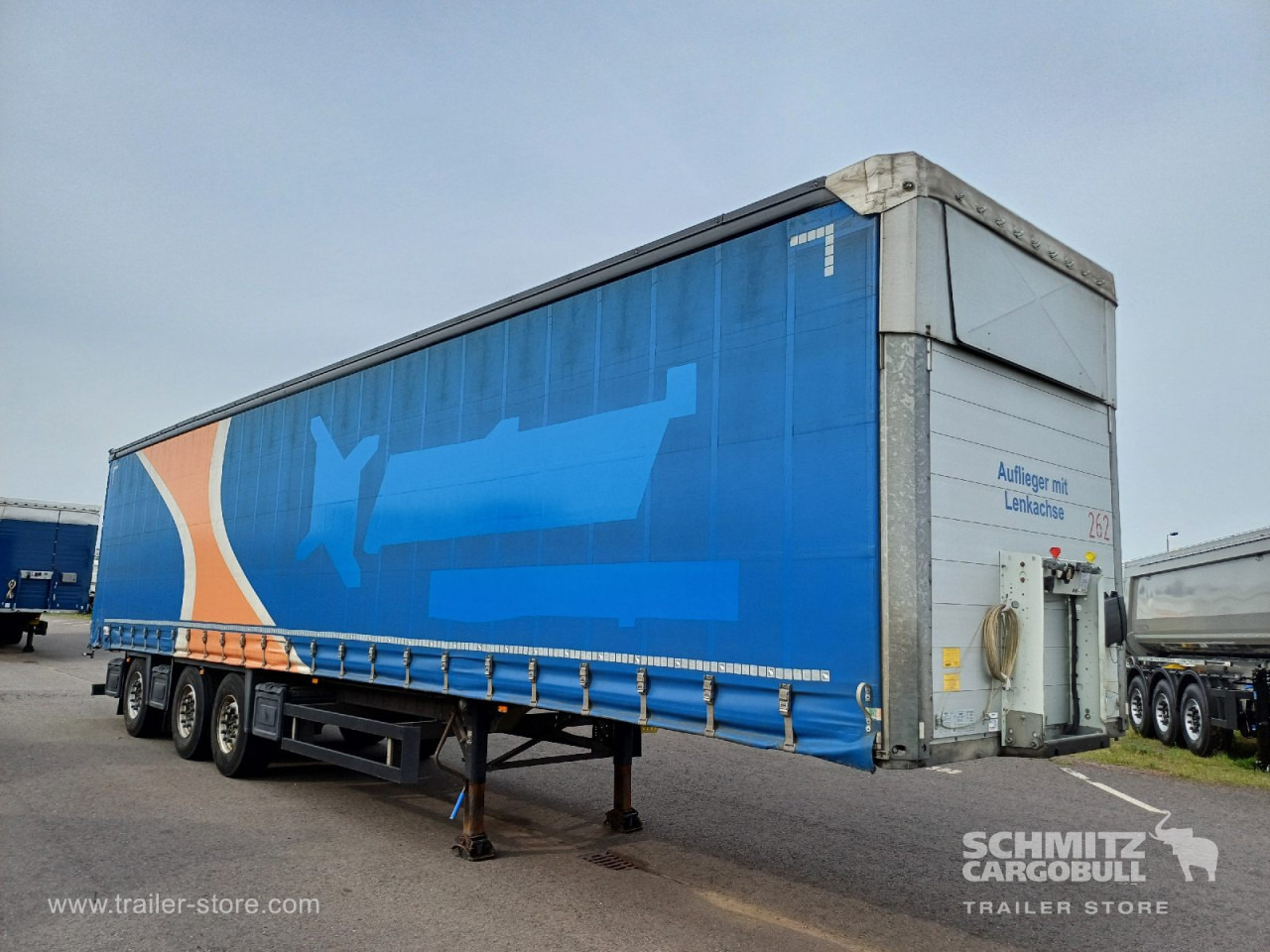 SCHMITZ Auflieger Curtainsider Standard Forklift holder - Curtainsider semi-trailer: picture 1 SCHMITZ Auflieger Curtainsider Standard Forklift holder - Curtainsider semi-trailer: picture 1