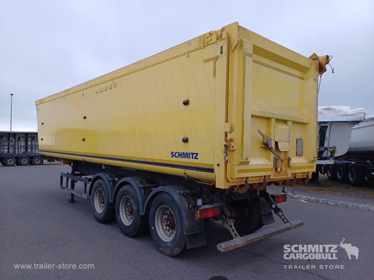 SCHMITZ Auflieger Kipper Alukastenmulde 49m³ - Tipper semi-trailer: picture 4 SCHMITZ Auflieger Kipper Alukastenmulde 49m³ - Tipper semi-trailer: picture 4