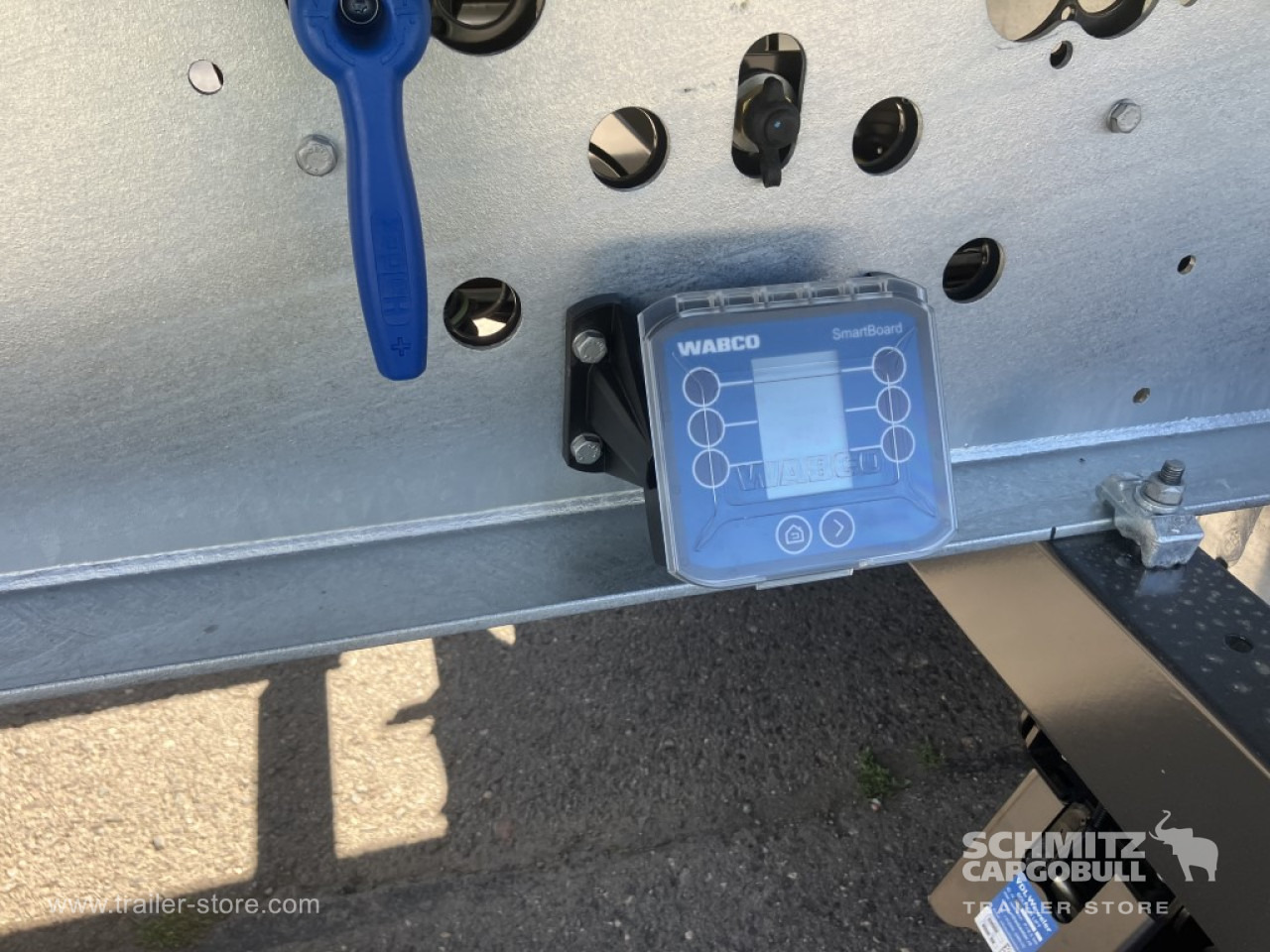 SCHMITZ Auflieger Kipper Alukastenmulde 52m³ - Tipper semi-trailer: picture 5 SCHMITZ Auflieger Kipper Alukastenmulde 52m³ - Tipper semi-trailer: picture 5