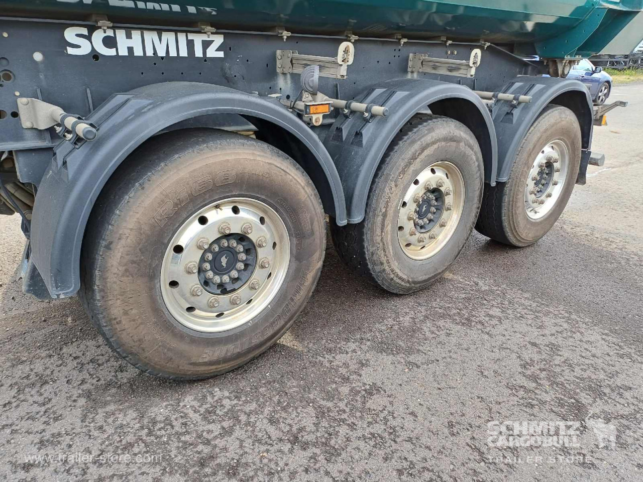 SCHMITZ Auflieger Kipper Stahlrundmulde 24m³ - Tipper semi-trailer: picture 3 SCHMITZ Auflieger Kipper Stahlrundmulde 24m³ - Tipper semi-trailer: picture 3
