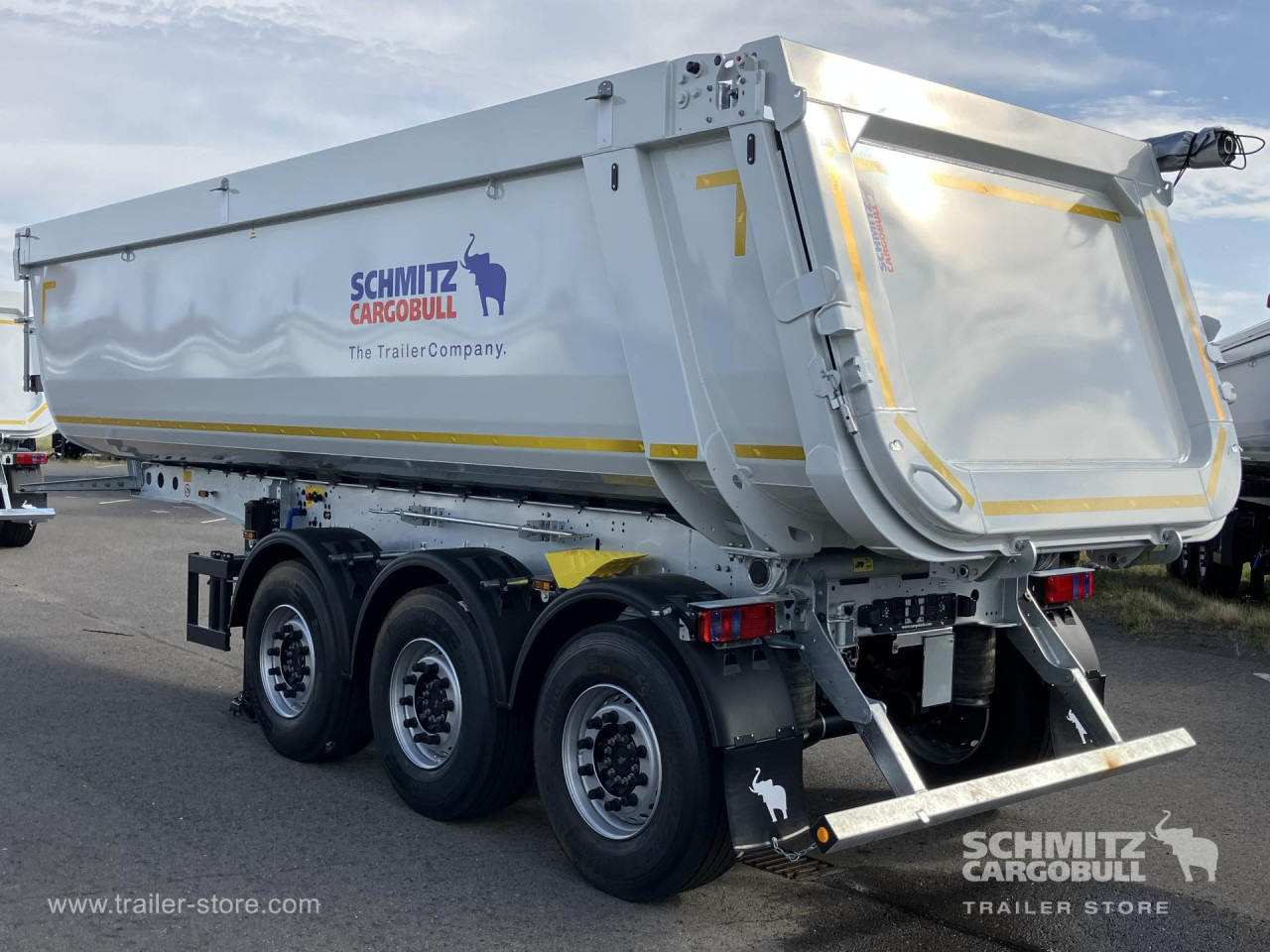 SCHMITZ Auflieger Kipper Stahlrundmulde 29m³ - Tipper semi-trailer: picture 5 SCHMITZ Auflieger Kipper Stahlrundmulde 29m³ - Tipper semi-trailer: picture 5