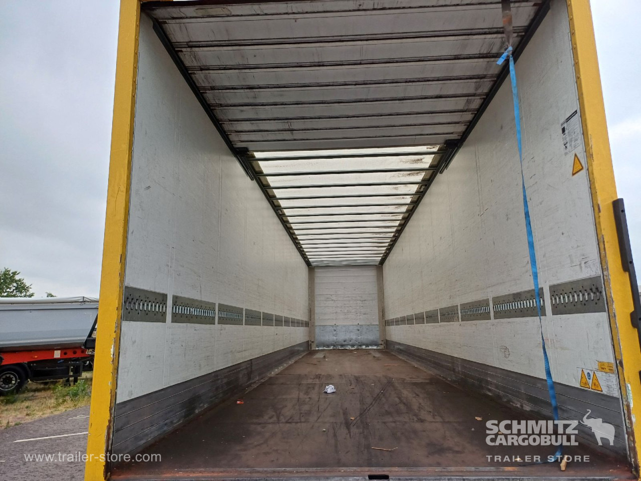 SCHMITZ Auflieger Trockenfrachtkoffer Standard - Closed box semi-trailer: picture 5 SCHMITZ Auflieger Trockenfrachtkoffer Standard - Closed box semi-trailer: picture 5