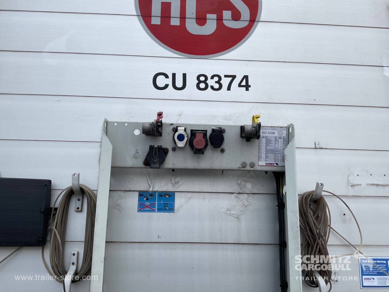 SCHMITZ Curtainsider Standard Forklift holder - Curtainsider semi-trailer: picture 4 SCHMITZ Curtainsider Standard Forklift holder - Curtainsider semi-trailer: picture 4