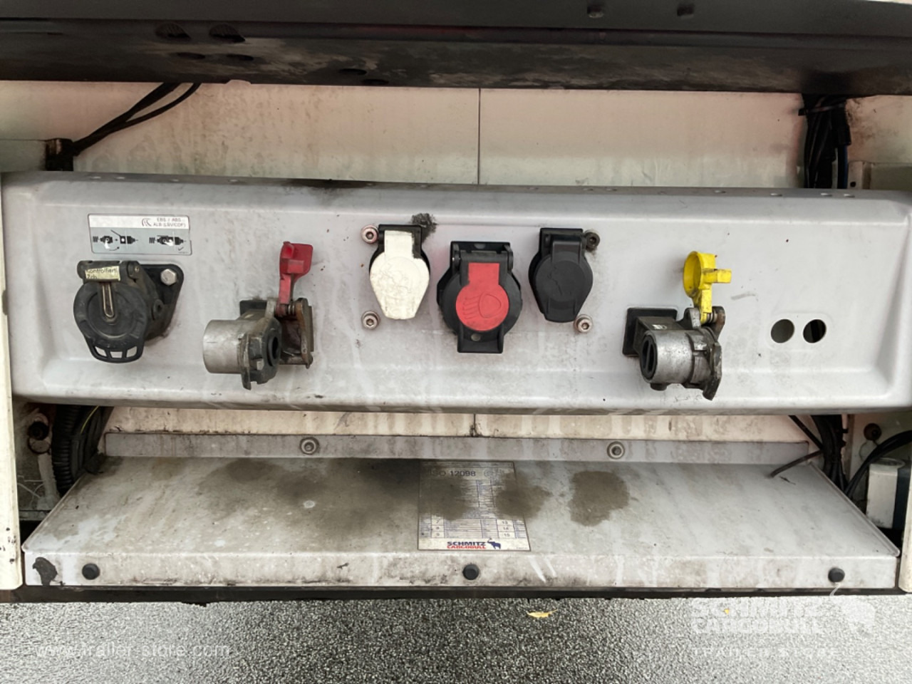 SCHMITZ Reefer Multitemp Double deck - Isothermal semi-trailer: picture 4 SCHMITZ Reefer Multitemp Double deck - Isothermal semi-trailer: picture 4