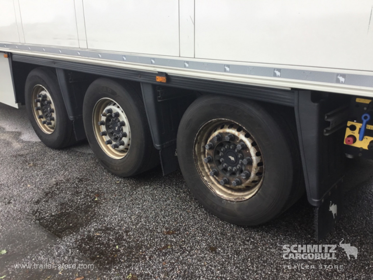 SCHMITZ Reefer Standard Double deck - Isothermal semi-trailer: picture 5 SCHMITZ Reefer Standard Double deck - Isothermal semi-trailer: picture 5