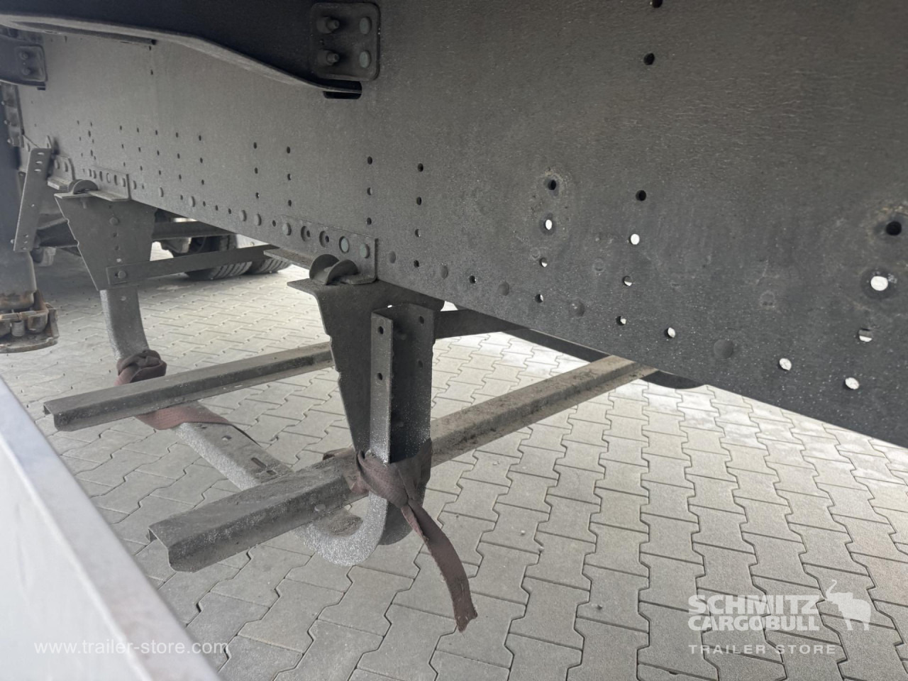 SCHMITZ Curtainsider Standard - Curtainsider semi-trailer: picture 2 SCHMITZ Curtainsider Standard - Curtainsider semi-trailer: picture 2