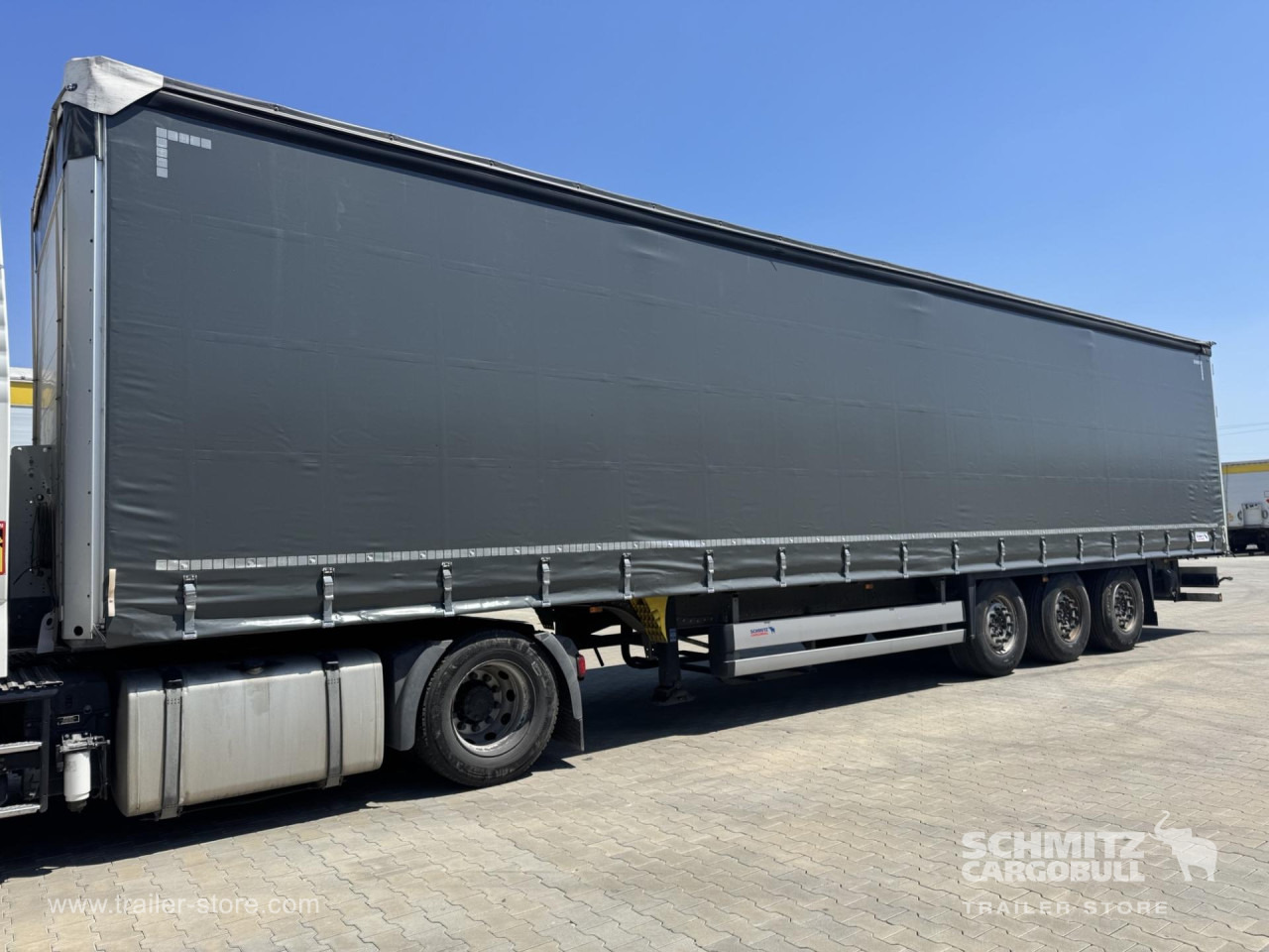 SCHMITZ Curtainsider Standard - Curtainsider semi-trailer: picture 1 SCHMITZ Curtainsider Standard - Curtainsider semi-trailer: picture 1