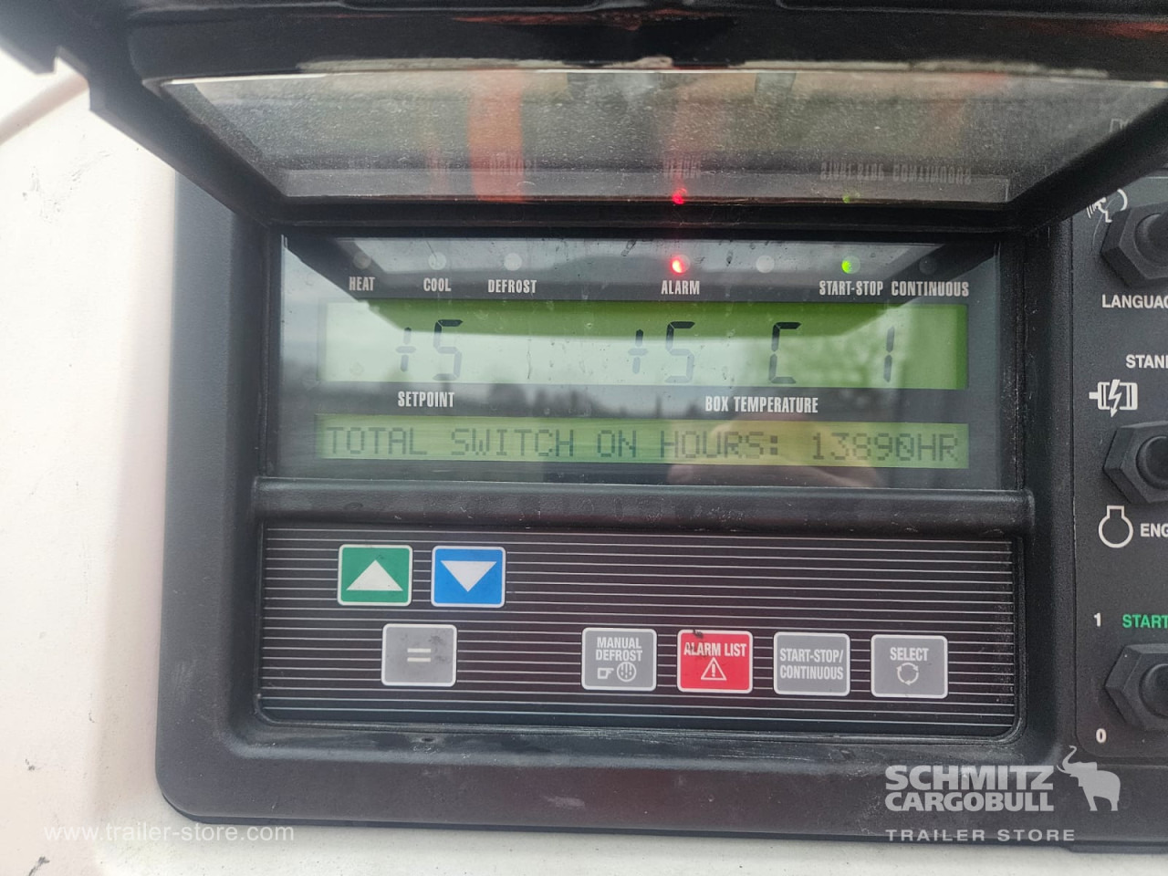 SCHMITZ Reefer Multitemp Taillift - Isothermal semi-trailer: picture 4 SCHMITZ Reefer Multitemp Taillift - Isothermal semi-trailer: picture 4