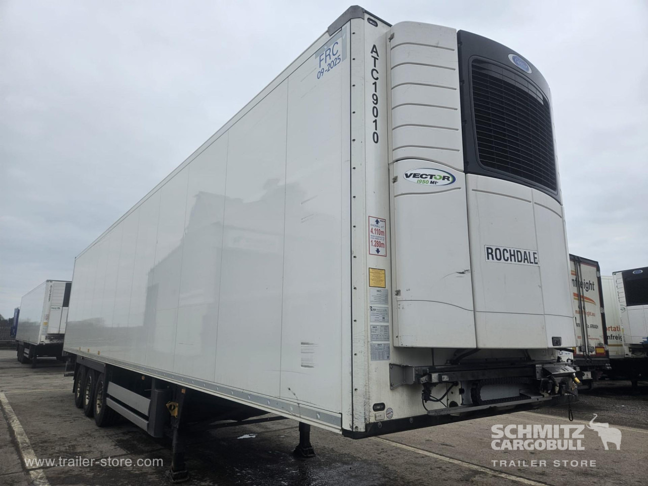 SCHMITZ Reefer Multitemp - Isothermal semi-trailer: picture 1 SCHMITZ Reefer Multitemp - Isothermal semi-trailer: picture 1