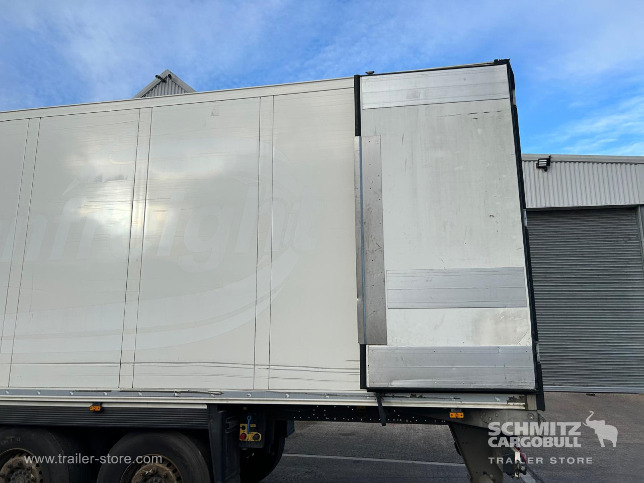 Isothermal semi-trailer SCHMITZ Reefer Standard: picture 14